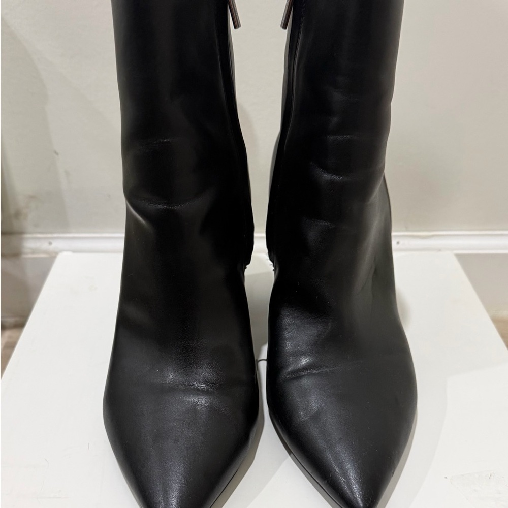 Calvin Klein Minna2 Black Ankle Boots – Size 10M
